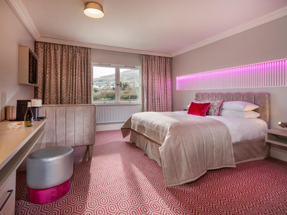 Four Seasons Hotel, Carlingford Exterior foto